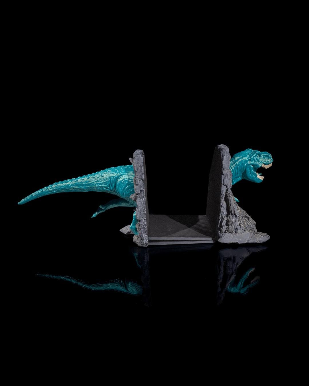 Dinosaur Bookends – 3D Printed T-Rex Bookshelf Decor for Kids & Dino Lovers