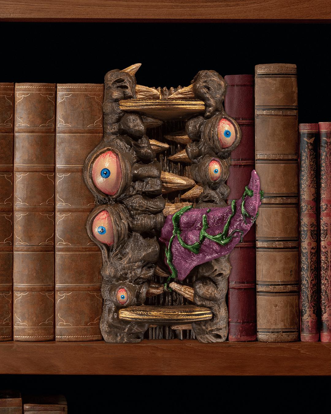 Mimic Book Nook – 3D Printed Fantasy Monster Bookshelf Insert for DND & Gothic Decor