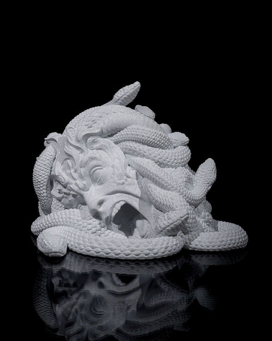 Medusa’s Head Dice Tower – Mythical Stone Serpent Roller