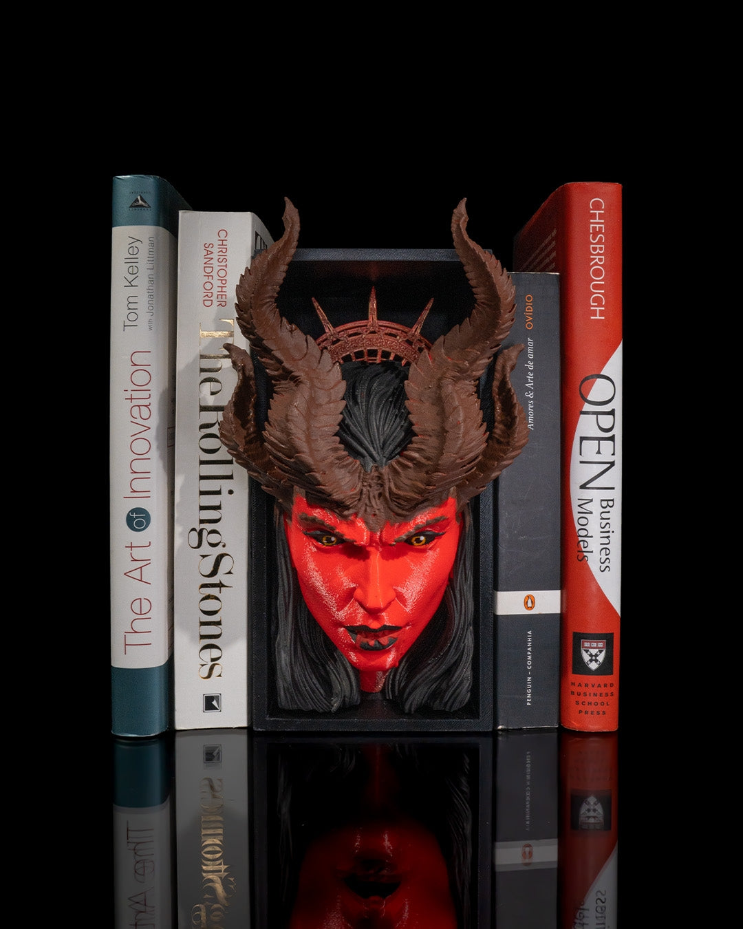 Demon Queen Book Nook