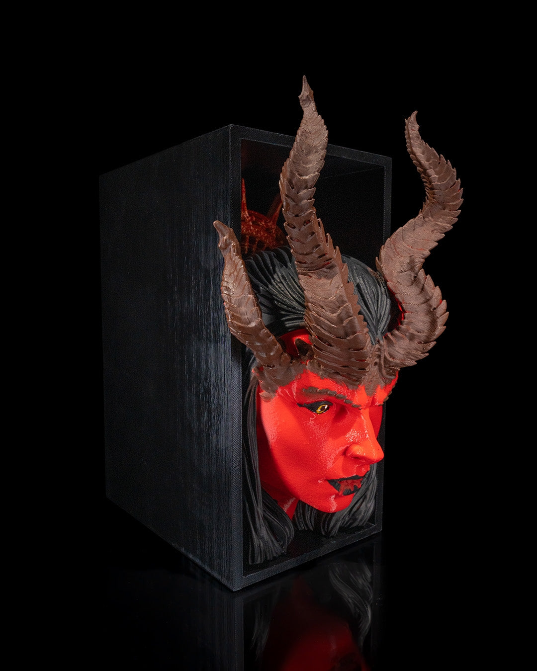Demon Queen Book Nook