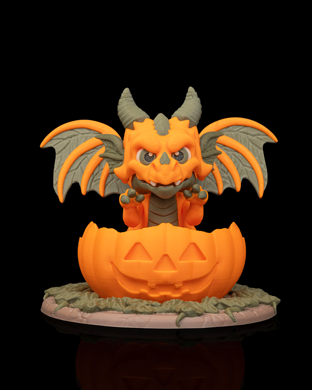 Pumpkin Patch Guardian Dragon – Halloween Pumpkin Decor