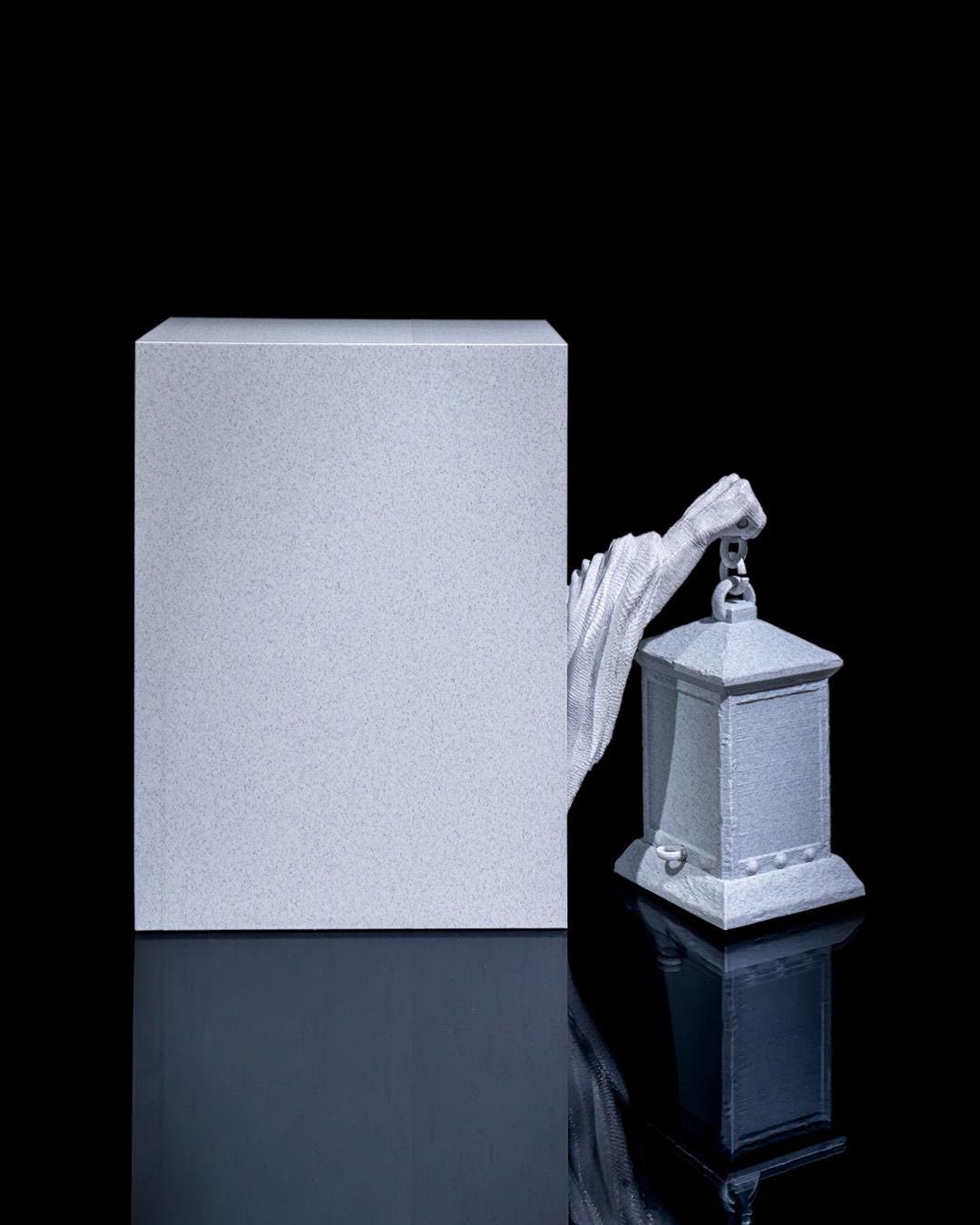 Light-Up Medieval Book Nook – 3D Printed Fantasy Bookshelf Insert with Illuminated Diorama