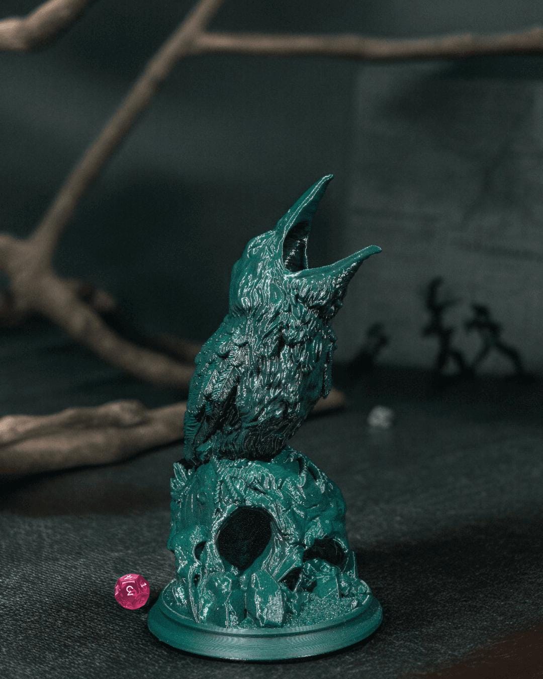 Raven Dice Tower – 3D Printed Skull and Crow Dice Roller for DND and Tabletop Games