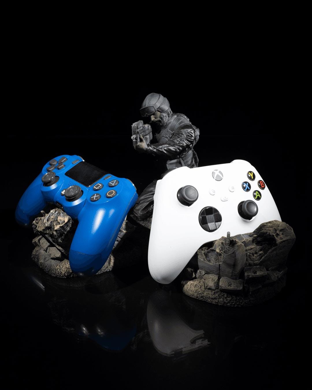 Tactical Controller Holder Stand | Soldier Barricade Display for Xbox, PS5, or PC | 3D Printed Gamer Gift Single or Dual Display
