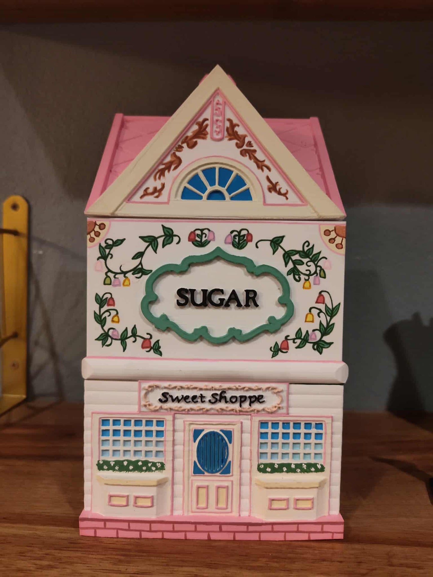 Vintage-Style 3D Printed Sugar canister – Hand-Painted Kitchen Canister