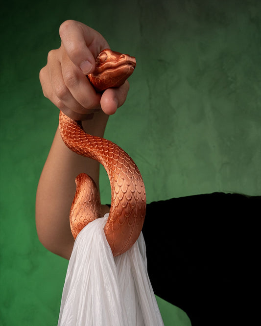 Snake Bag Helper