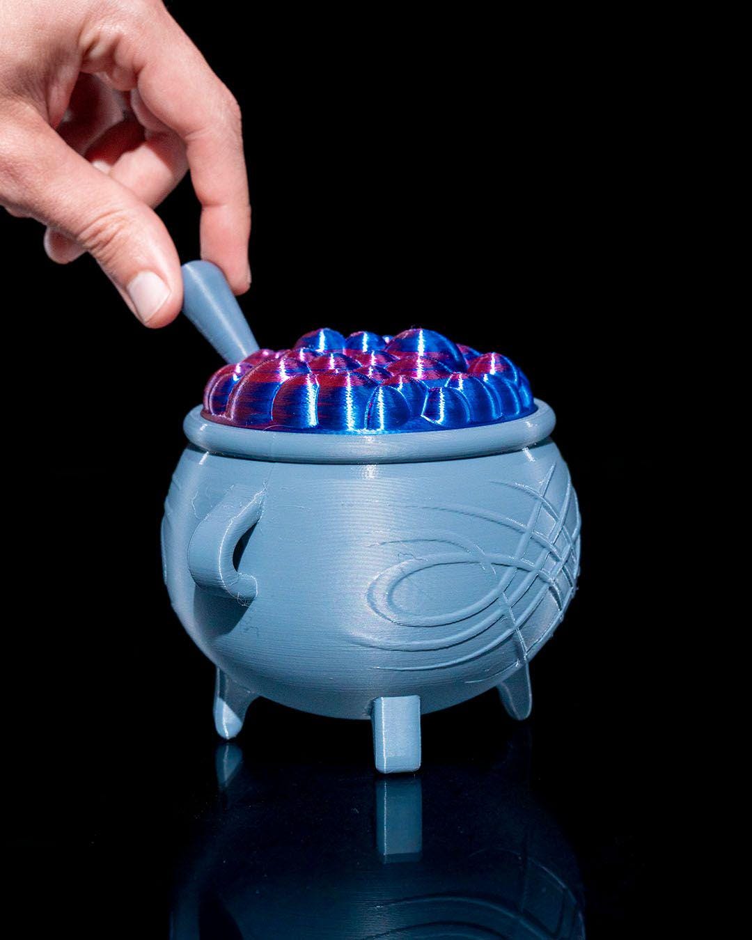 Cauldron Candy Bucket 3D Print Halloween Decor Treat Holder Witch Pot Dice Cup Spooky Tabletop Prop Summerween desk decor