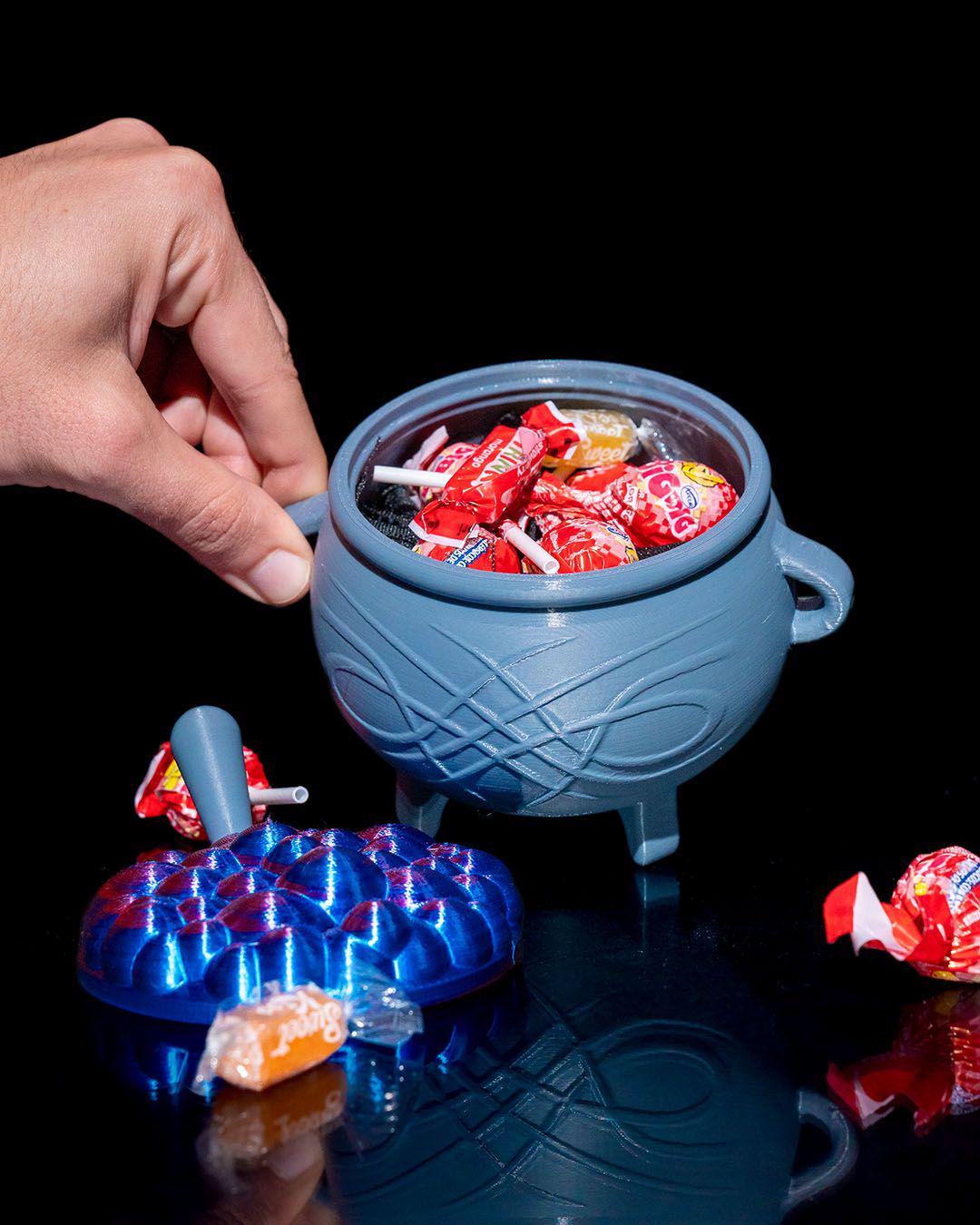 Cauldron Candy Bucket 3D Print Halloween Decor Treat Holder Witch Pot Dice Cup Spooky Tabletop Prop Summerween desk decor